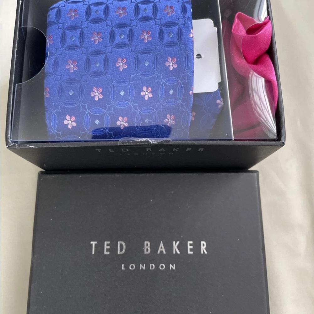 NEW WT $115 TED BAKER LONDON TIE & POCKET SQUARE 100%SILK BLUE FLORAL